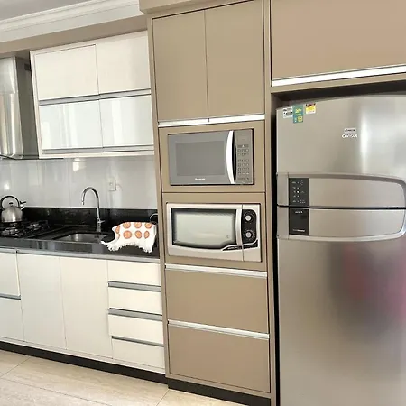Apartamento Avenida F-2